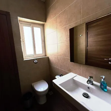 בית הארחה Slimiza